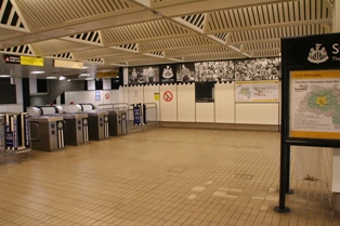 �j���[�J�b�X���@�ϐ�@�v���~�A���[�O