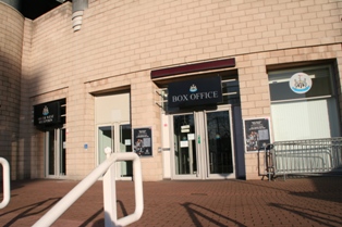 �j���[�J�b�X���@�ϐ�@�v���~�A���[�O