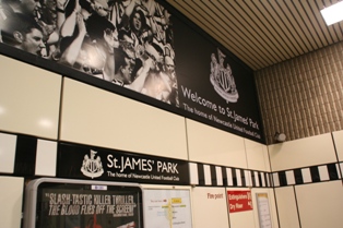 �j���[�J�b�X���@�ϐ�@�v���~�A���[�O