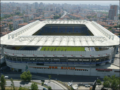 �t�F�l���o�`�F�@�V���N�����E�T���`���[���E�X�^�W�A�� 