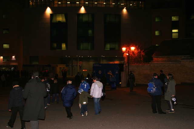 �`�F���V�[�@�v���~�A���[�O�`�P�b�g